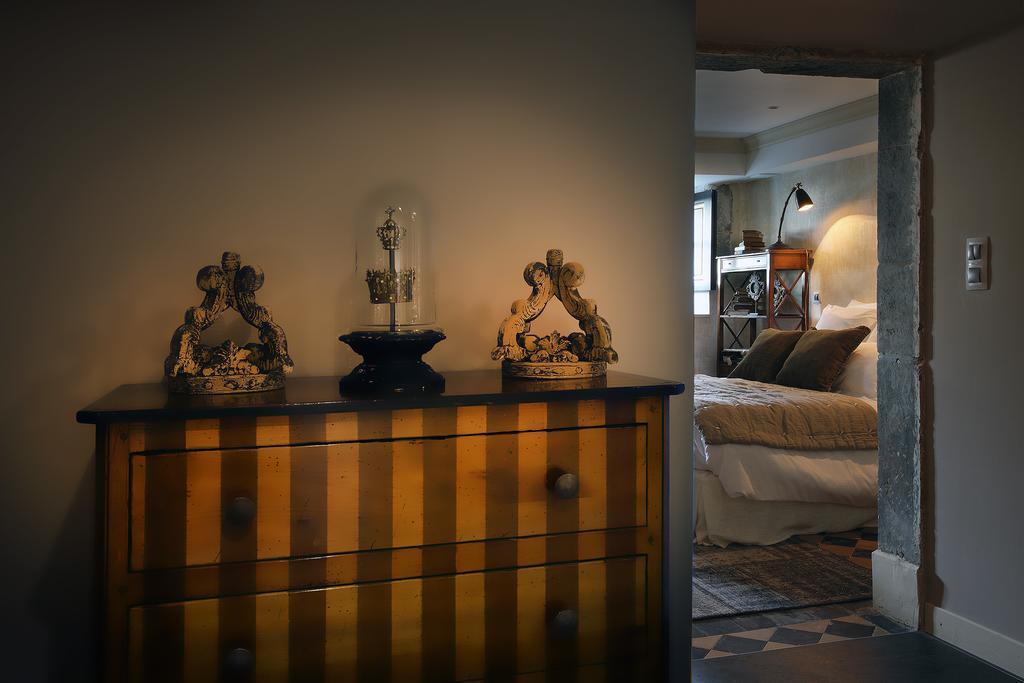 Les Saints Peres Hotel Montagnole Exterior photo