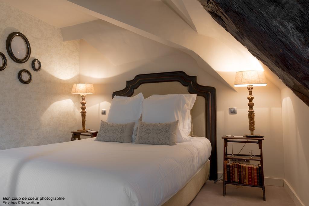 Les Saints Peres Hotel Montagnole Exterior photo