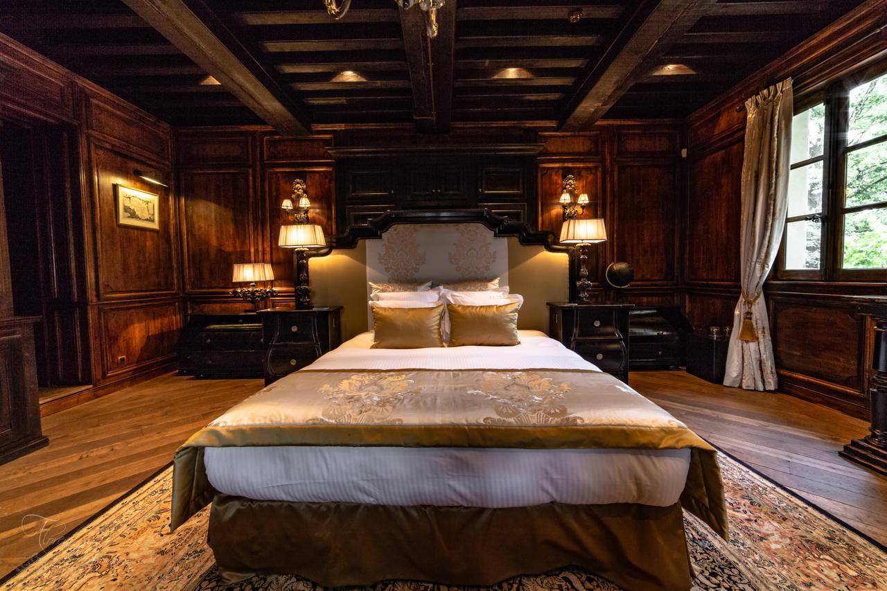 Les Saints Peres Hotel Montagnole Exterior photo